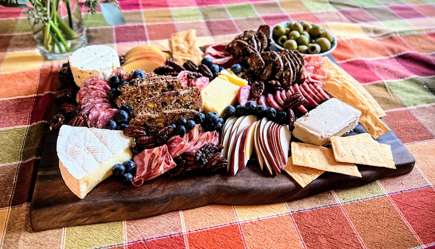 Live Edge Walnut Charcuterie/Serving Board